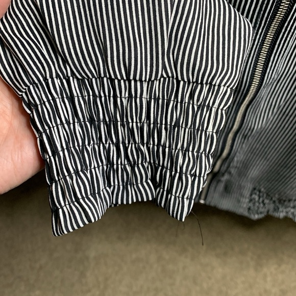 Maurices, black white striped front ruched cuff,  waistband lightweight jacket M - Picture 6 of 13